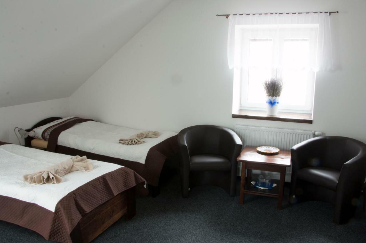 Hotel Čechův dvůr Louka  Exteriér fotografie